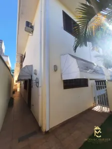 Casa de Condomínio com 4 Quartos para venda ou aluguel, 250m² no Independência, Taubaté