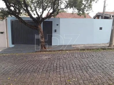 Casa com 3 Quartos à venda, 146m² no Centro, Araraquara