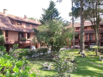 Casa com 3 Quartos à venda, 103m² no Ipê Amarelo, Gramado
