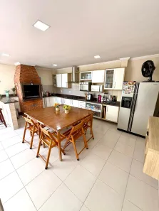 Casa de Condomínio com 4 Quartos à venda, 180m² no Parque 10 de Novembro, Manaus