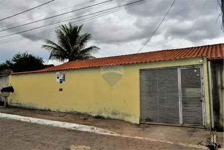Casa com 3 Quartos à venda, 300m² no Região dos Lagos, Brasília