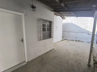 Casa com 2 Quartos para alugar, 76m² no Paraíso, Belo Horizonte
