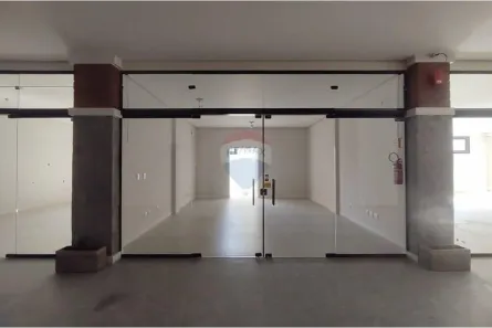 Sala Comercial à venda, 43m² no Centro, Canela