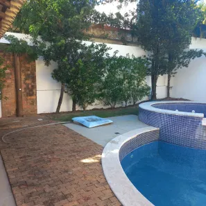 Sobrado com 4 Quartos para venda ou aluguel, 404m² no Vila de Abrantes (Abrantes), Camaçari