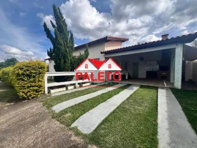 Casa de Condomínio com 3 Quartos à venda, 420m² no Condomínio Ninho Verde, Quadra