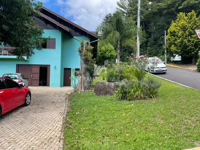 Casa com 5 Quartos à venda, 220m² no Bairro Lago Negro, Gramado
