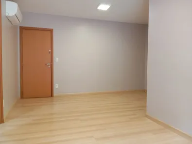 Apartamento com 2 Quartos para alugar, 74m² no Nogueira, Petrópolis