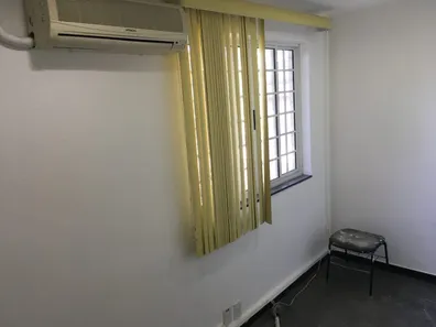 Ponto Comercial para alugar, 40m² no Taquara, Rio de Janeiro