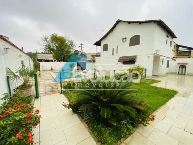 Casa com 3 Quartos para venda ou aluguel, 300m² no Campo Grande, Rio de Janeiro