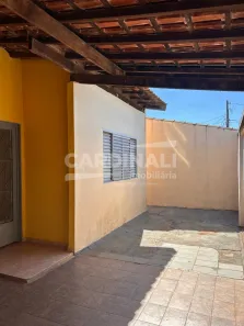 Casa com 3 Quartos para alugar, 90m² no Conjunto Habitacional Comendador Nello Morganti, Ibaté