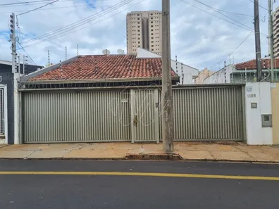 Casa com 3 Quartos à venda, 257m² no Centro, Araraquara