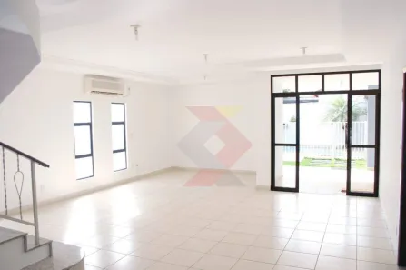 Casa de Condomínio com 4 Quartos para alugar, 249m² no Loteamento Portal do Sol I, Goiânia