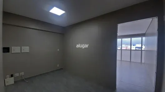 Sala Comercial à venda, 47m² no São Pelegrino, Caxias do Sul