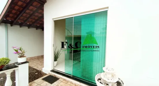 Casa com 3 Quartos à venda, 250m² no Vila Europa, Araras
