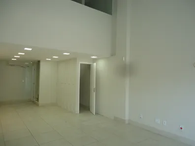 Ponto Comercial para alugar, 70m² no Recreio dos Bandeirantes, Rio de Janeiro