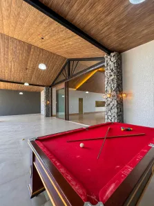 Fazenda/Sítio com 4 Quartos à venda, 360m² no , Abadia de Goiás