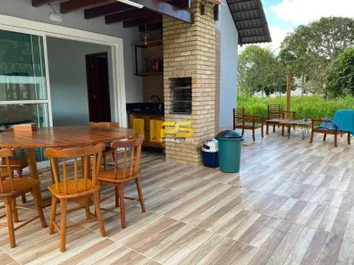 Casa de Condomínio com 3 Quartos para alugar, 160m² no , Bananeiras