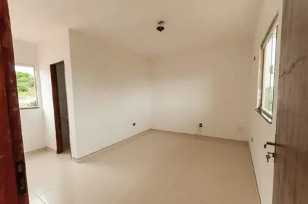 Sobrado com 2 Quartos para alugar, 82m² no Centro, Baía Formosa