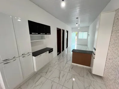Casa com 2 Quartos para alugar, 52m² no São Geraldo, Manaus