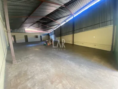 Galpão/Depósito/Armazém para alugar, 283m² no Santa Efigênia, Belo Horizonte