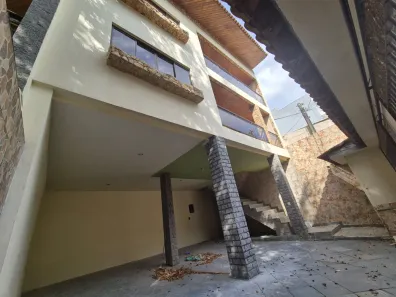 Casa de Condomínio com 4 Quartos para venda ou aluguel, 265m² no Vila Valqueire, Rio de Janeiro