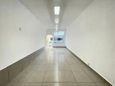 Imóvel Comercial com 4 Quartos para alugar, 120m² no Santo Antônio, Belo Horizonte