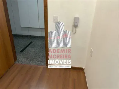 Imóvel Comercial para alugar, 56m² no Santa Efigênia, Belo Horizonte