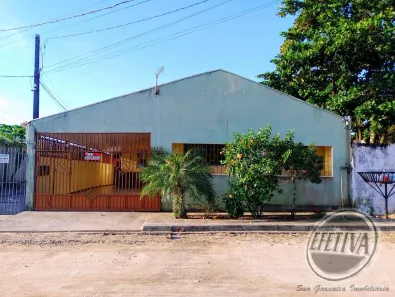 Casa com 3 Quartos à venda, 200m² no BALNEARIO COSTA AZUL, Matinhos
