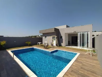 Casa de Condomínio com 3 Quartos à venda, 192m² no Jardim Ninho Verde II, Pardinho