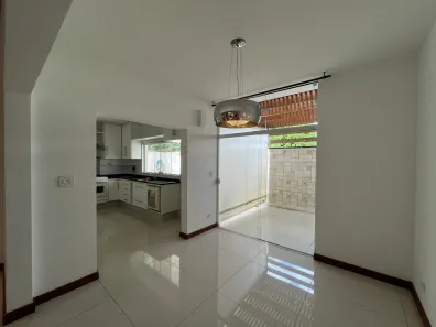 Casa de Condomínio com 3 Quartos para alugar, 195m² no Loteamento Residencial Porto Seguro, Tremembé