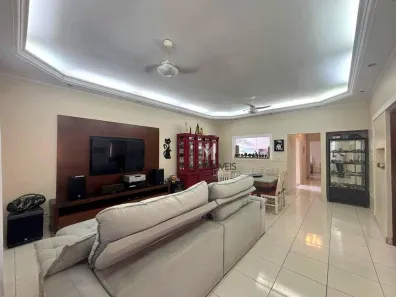 Casa com 4 Quartos à venda, 200m² no Guaiúba, Guarujá
