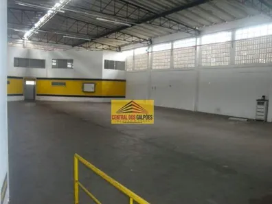Galpão/Depósito/Armazém para alugar, 2500m² no Arraial do Retiro, Salvador