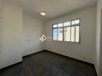 Apartamento com 2 Quartos para alugar, 75m² no Funcionários, Belo Horizonte