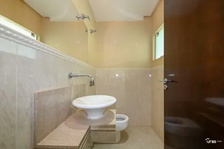 Casa de Condomínio com 4 Quartos para alugar, 370m² no Residencial Granville, Goiânia