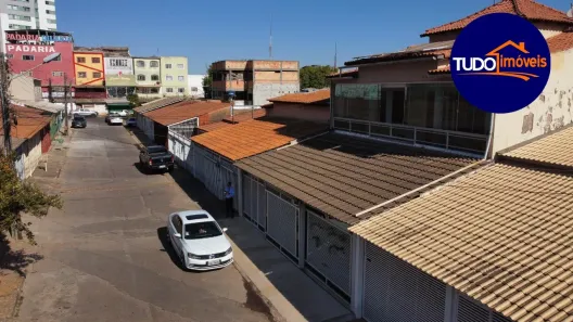 Sobrado com 6 Quartos à venda, 400m² no Setor Central, Brasília