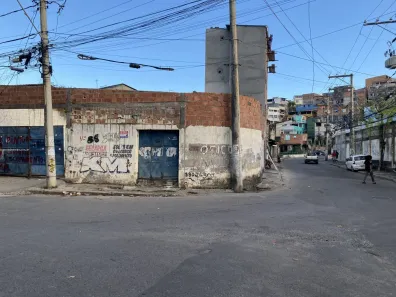Ponto Comercial para alugar, 200m² no Boca do Rio, Salvador