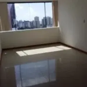 Sala Comercial à venda, 28m² no Stiep, Salvador