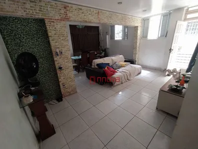 Casa com 4 Quartos à venda, 219m² no Politeama, Salvador
