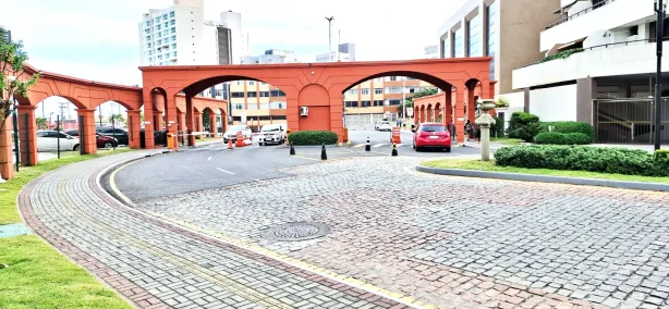 Apartamento com 2 Quartos para alugar, 65m² no Pituba, Salvador