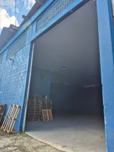 Galpão/Depósito/Armazém para alugar, 200m² no Águas Claras, Salvador