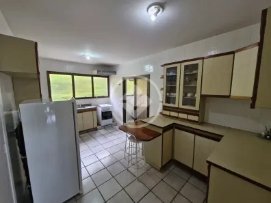 Apartamento com 3 Quartos à venda, 172m² no Morro Sorocotuba, Guarujá
