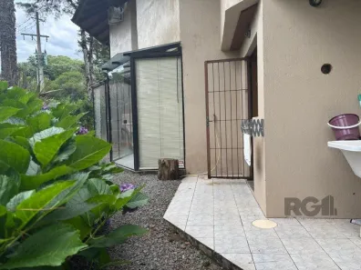 Casa de Condomínio com 2 Quartos à venda, 74m² no Planalto, Gramado