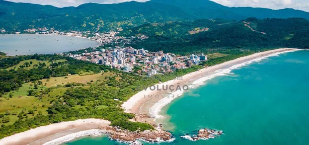 Apartamento com 3 Quartos para venda ou aluguel, 90m² no Armação da Piedade, Governador Celso Ramos