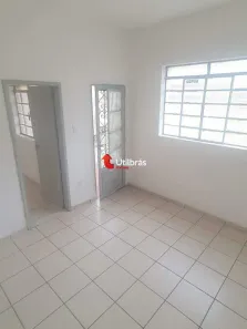 Casa com 3 Quartos à venda, 180m² no Primeiro de Maio, Belo Horizonte