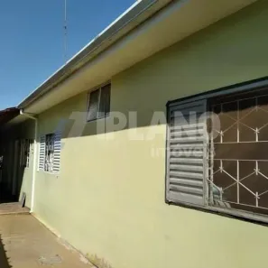 Casa com 2 Quartos à venda, 94m² no Vila Yamada, Araraquara