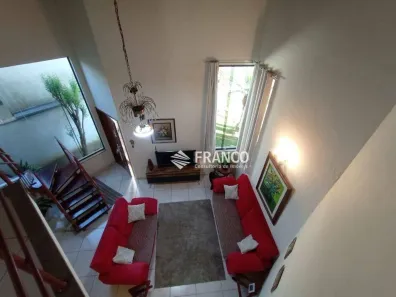 Casa de Condomínio com 3 Quartos para venda ou aluguel, 176m² no Campos do Conde III, Tremembé