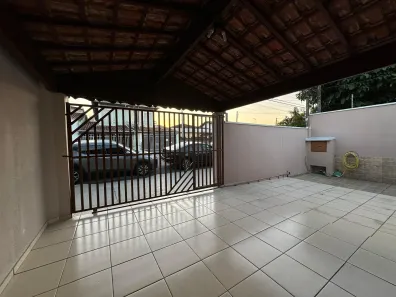 Casa com 2 Quartos à venda, 140m² no Jardim Califórnia, Taubaté