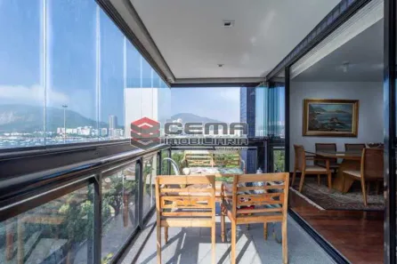 Apartamento com 3 Quartos para alugar, 160m² no Flamengo, Rio de Janeiro