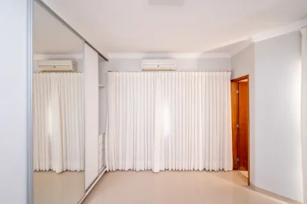 Apartamento com 4 Quartos para alugar, 340m² no Loteamento Portal do Sol II, Goiânia
