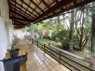 Casa com 4 Quartos para venda ou aluguel, 780m² no Chácara dos Junqueiras, Carapicuíba